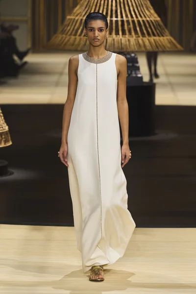 Look 69